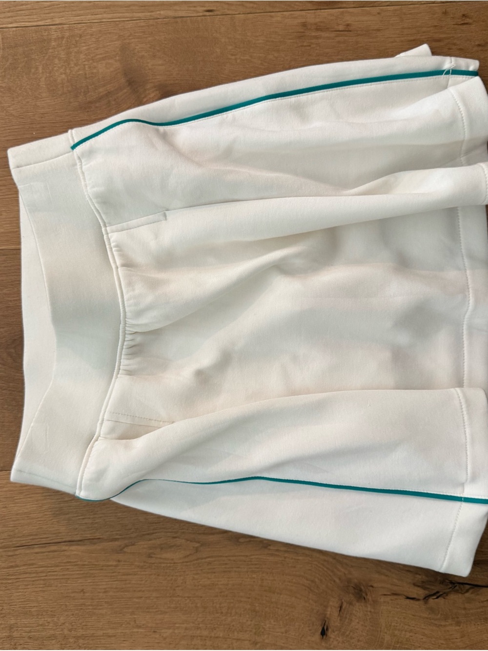 SPANX White Skort with Teal Piping - Picture 5 of 6
